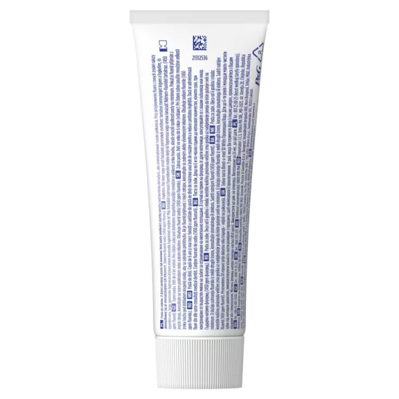 Blend-a-med 3D White Cool Water Fogkrém 75 ml